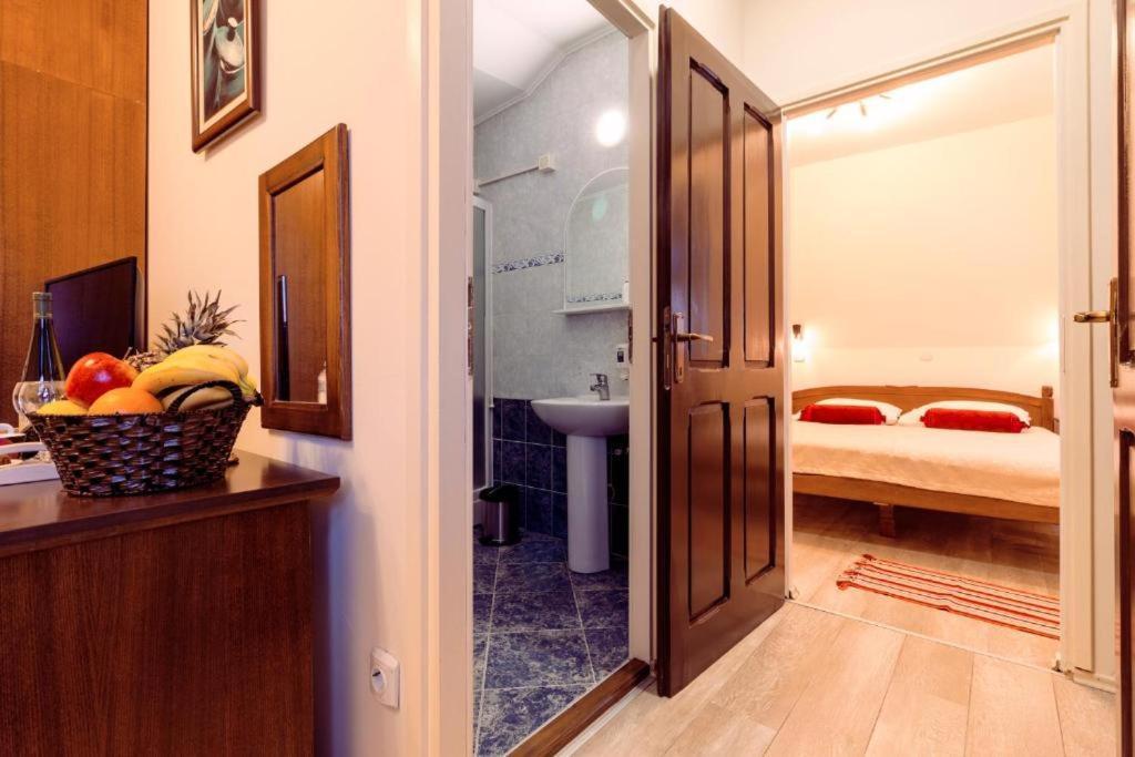 Ni Downtown Rooms מראה חיצוני תמונה